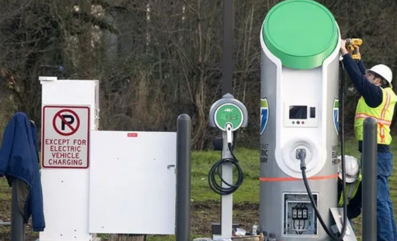 $10 million grant to repair and upgrade public EV chargers coming to Oregon